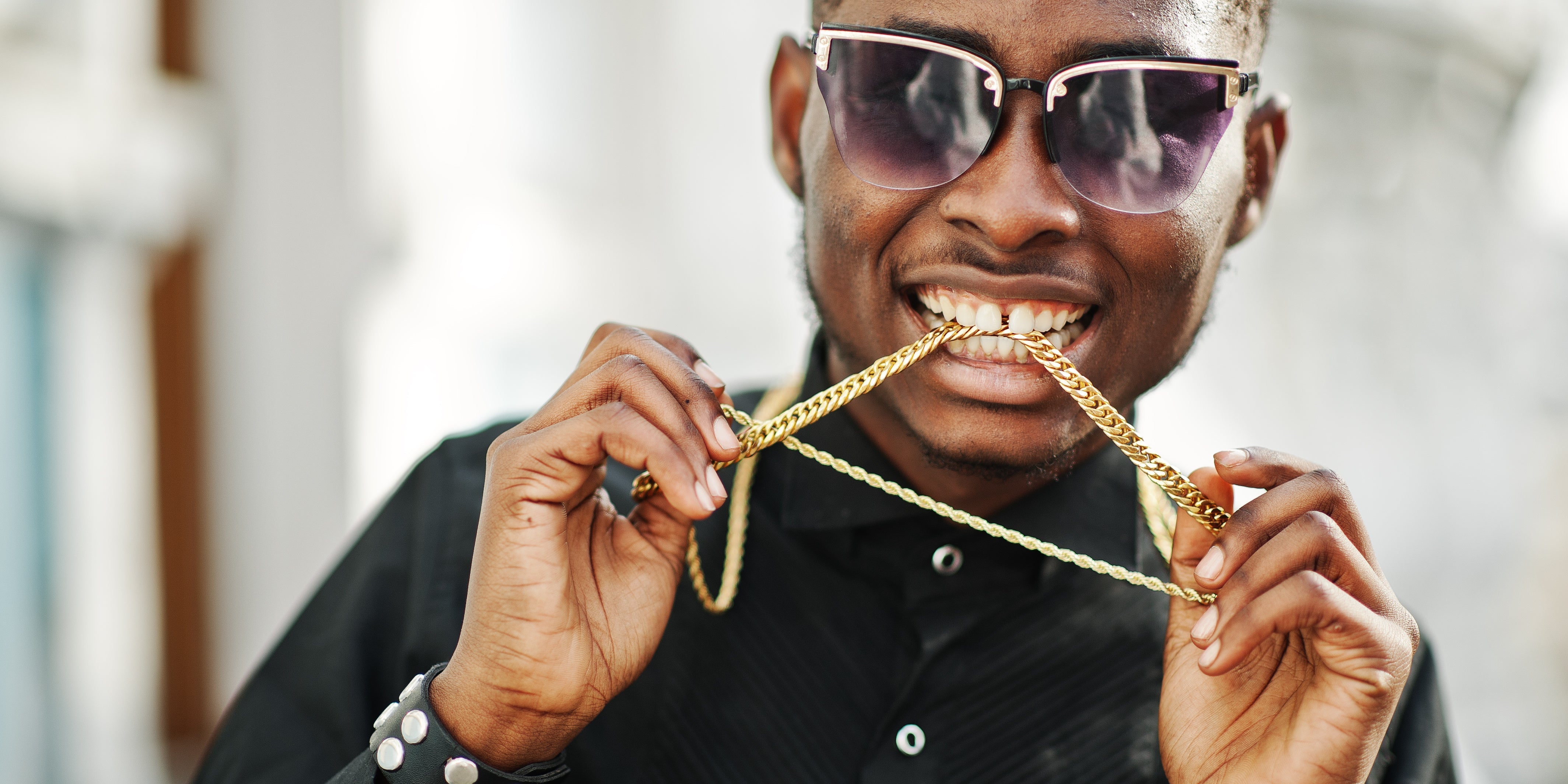 Exploring the Allure of Hip Hop Chains and Iced Out Jewelry in Modern Fashion