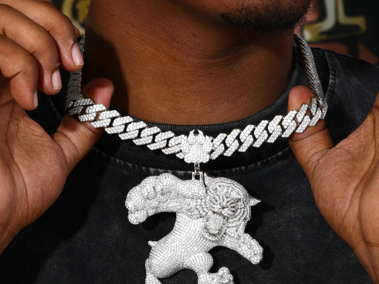 The Role of Moissanite Diamonds in Contemporary Hip Hop Jewelry