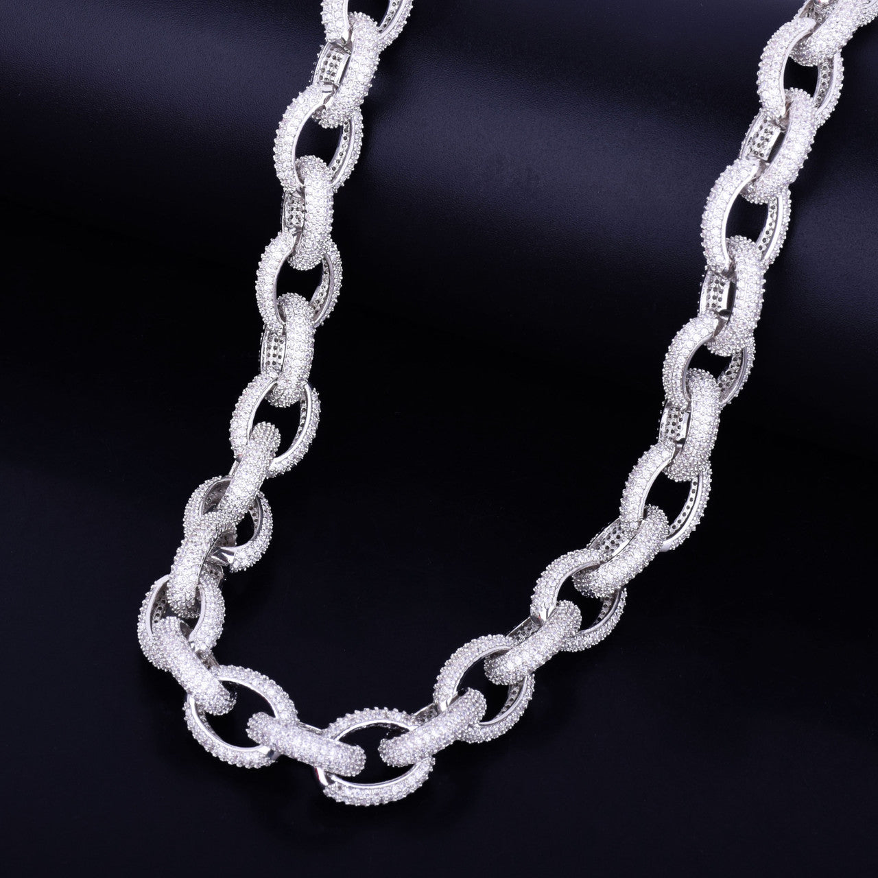 .925 Silver AAA True Micro Pave Big Dog Hip Hop Chain Necklace
