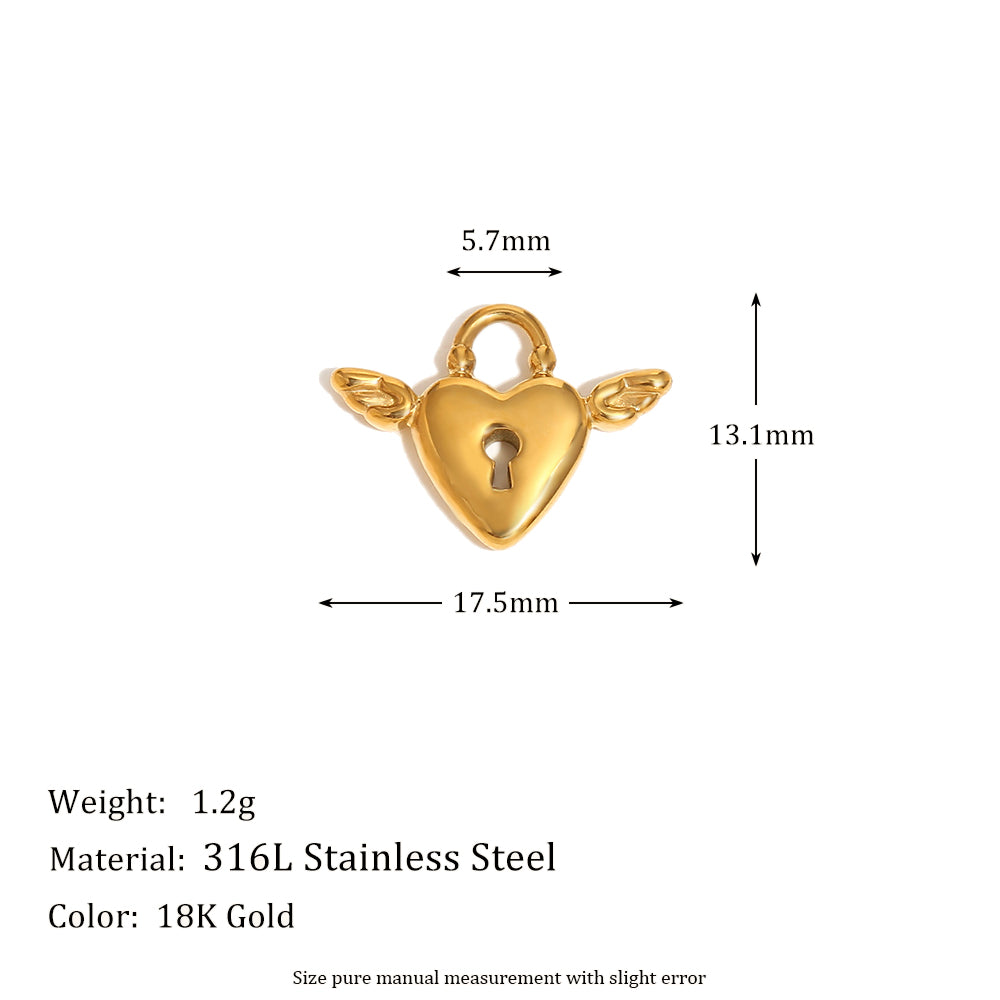 Sea Pearl Flower Heart 18k Gold Stainless Steel Pendants Charm Waterproof Necklaces