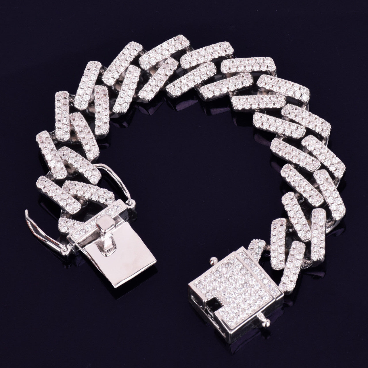 .925 Silver Flooded Ice Bigh Square 18mm Bracelet