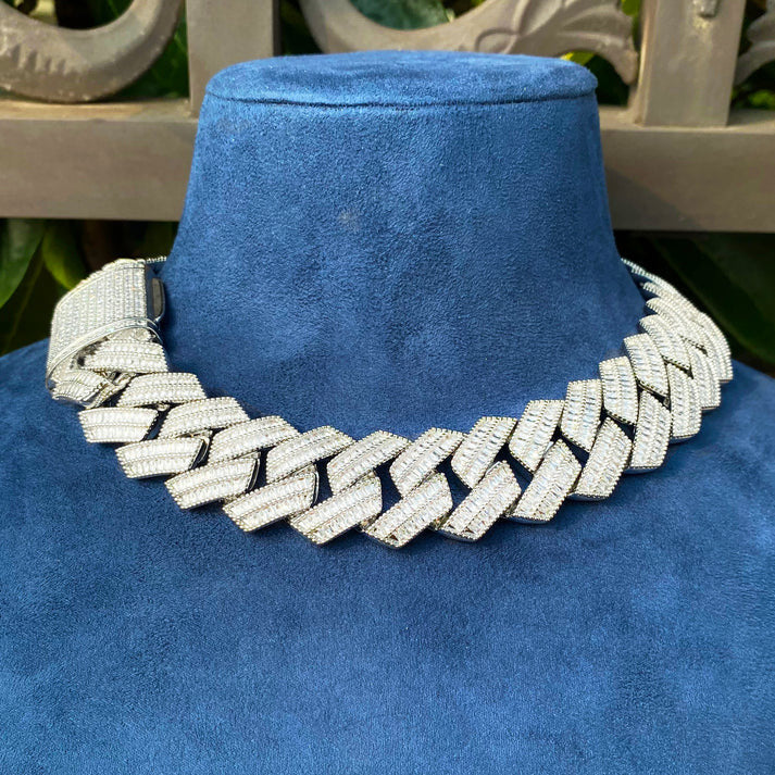 The Big Dog | 30mm VVS Diamond CZ Miami Cuban Link Hip Hop Chain Necklace