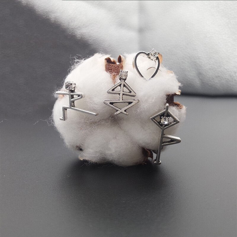 Ladies Personality Girl Boho Retro Hollow Heart Crystal Yoga Silver Earrings Jewelry Set