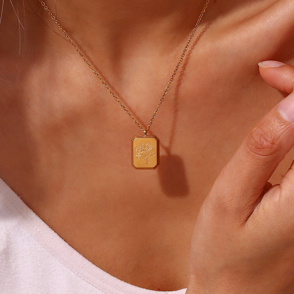 18k Gold Waterproof Stainless Steel Square Flower Birthstone Necklaces