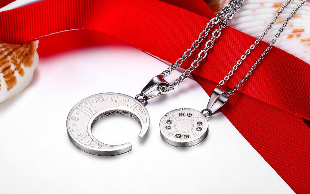 Couples Lovers No Fade Stainless Steel Eternal Love Compass Bling Bling Pendant Chain Necklace