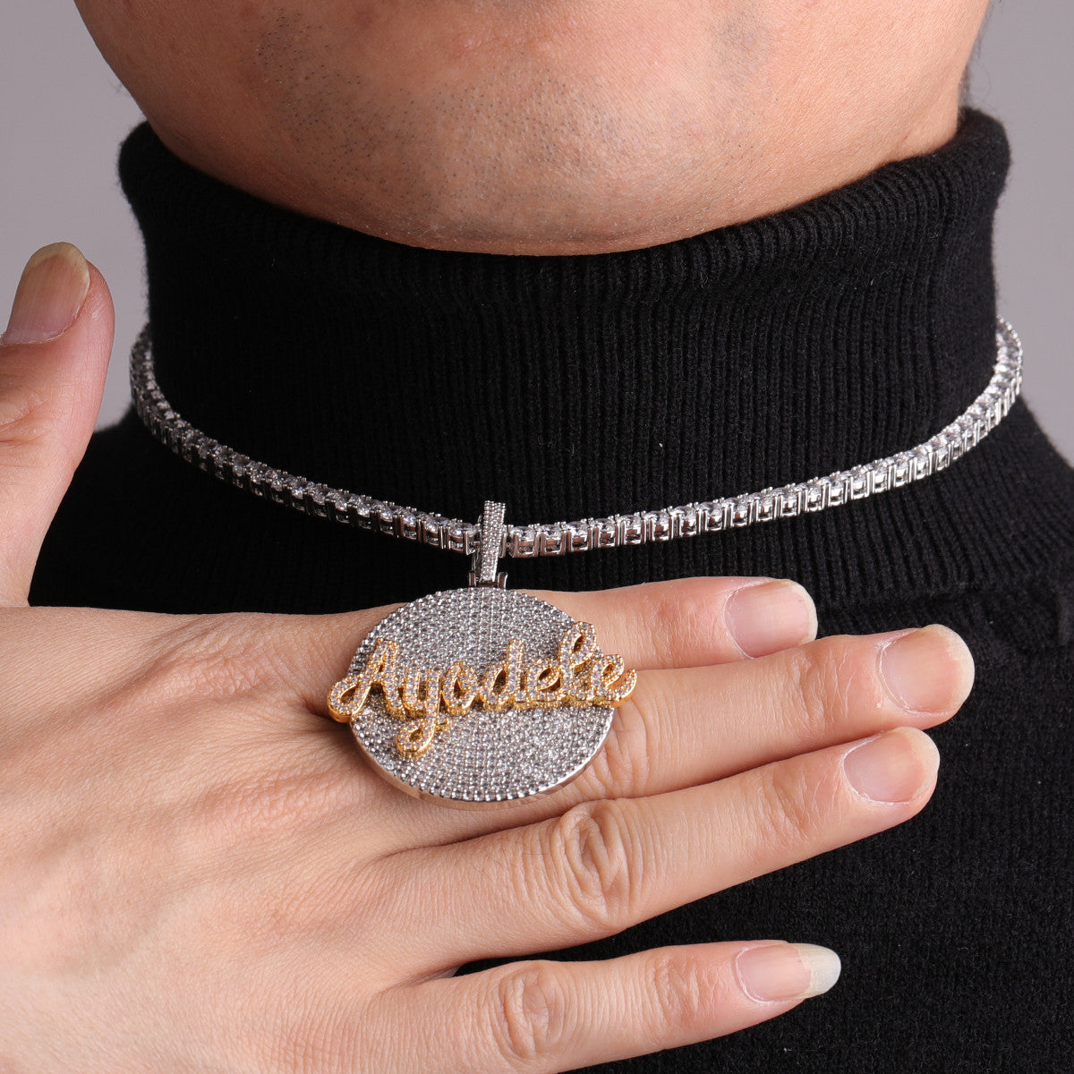 Frozen Ice Custom Circle Name Plate Hip Hop Pendant Chain Necklace