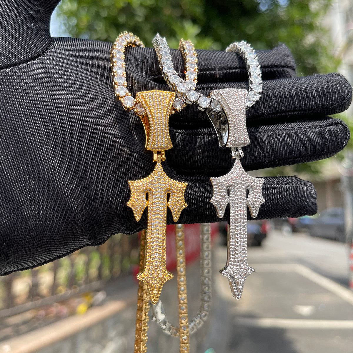 The Urban Legend | Hip Hop Rock Star Sword Cross VVS Diamond Hip Hop Pendant