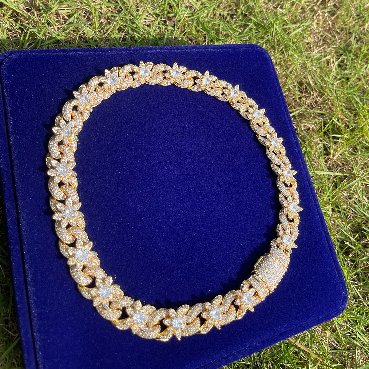 Ladies Iced 24k Gold 925 Silver Sunflower Blinged Out Infinity Chain Necklace