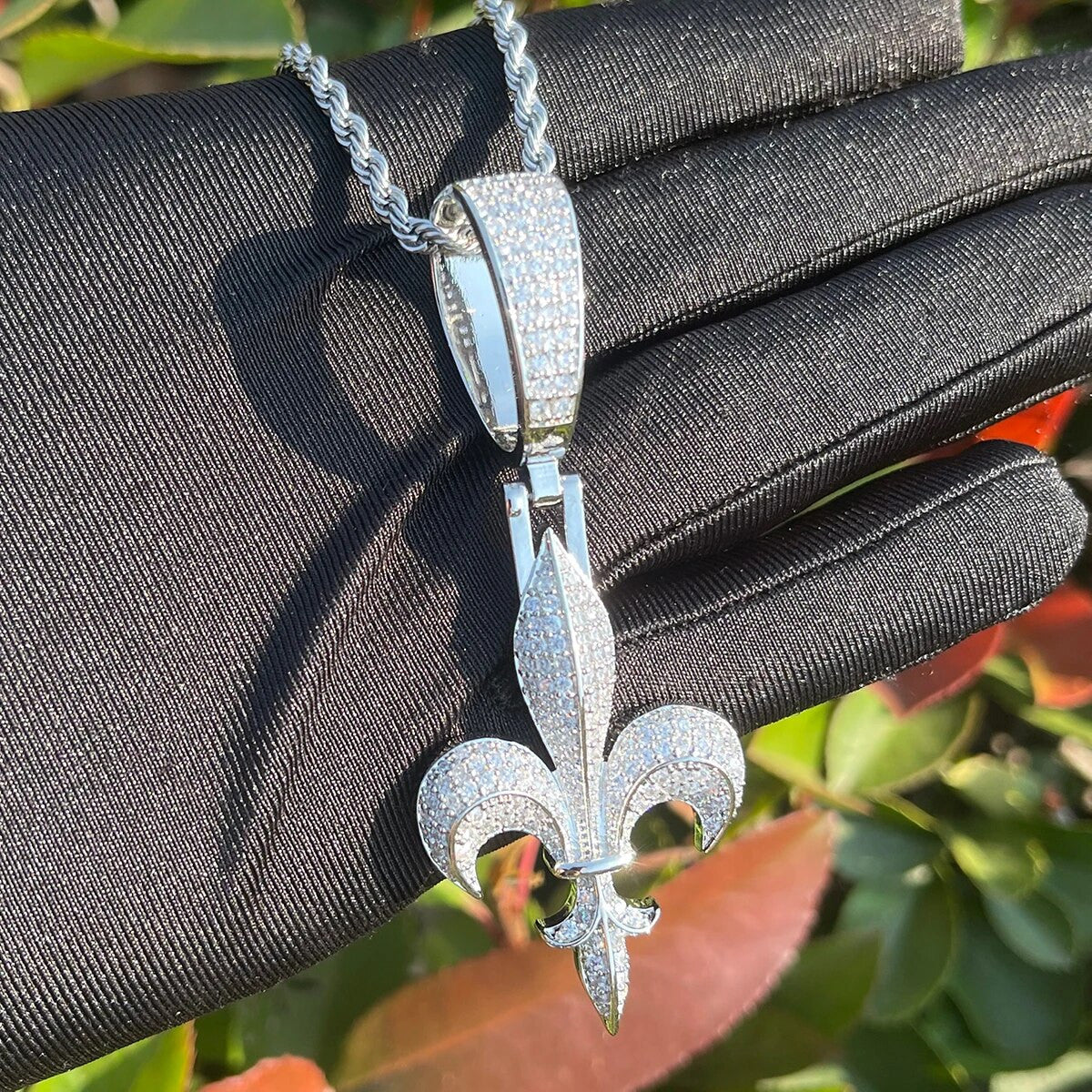 24k Gold 925 Silver Fleur De Lys Prong Set Hip Hop Street Wear Bling Pendant