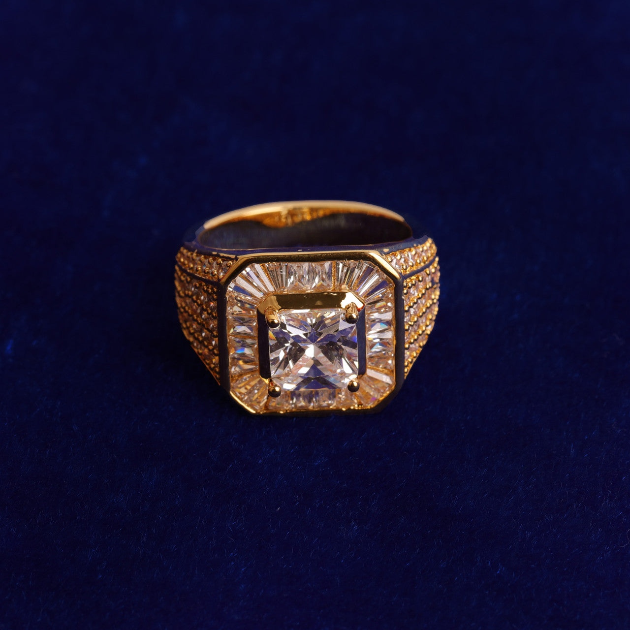 Street Royalty | VVS Diamon CZ 4 Prong Set Baguette Hip Hop Center Stone Iced Rings