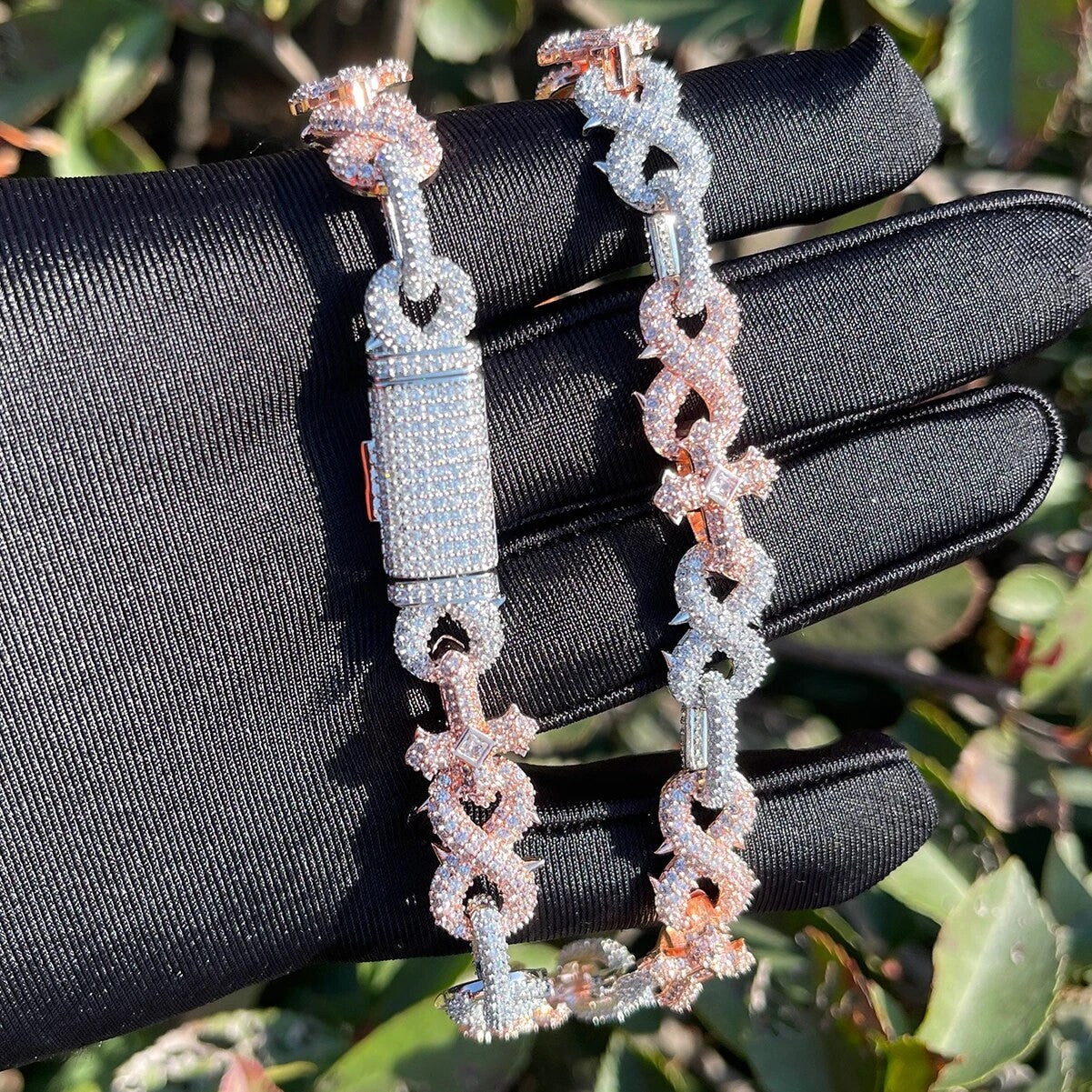 Infinity Spike | Beautiful 4 Prong Set 20mm Infinity VVS Diamond CZ Cross Chain