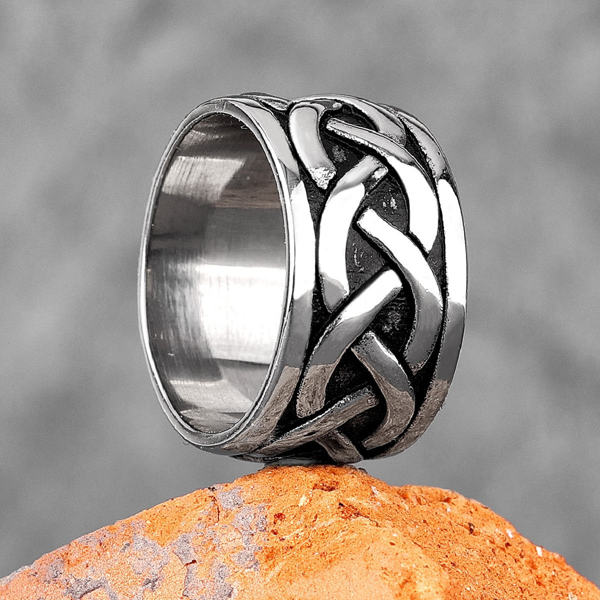 Mens Stainless Steel Celtic Knot Interweave Simple Classic Fashion Rings