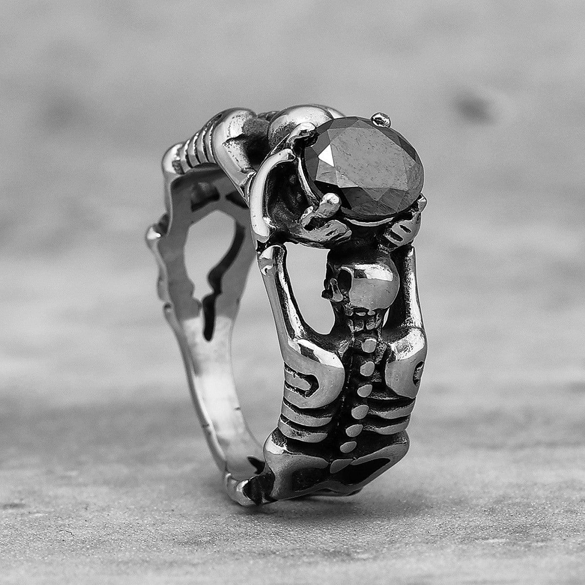 No Fade Stainless Steel Black Gemstone Skeleton Tomb Raider Bling Rings