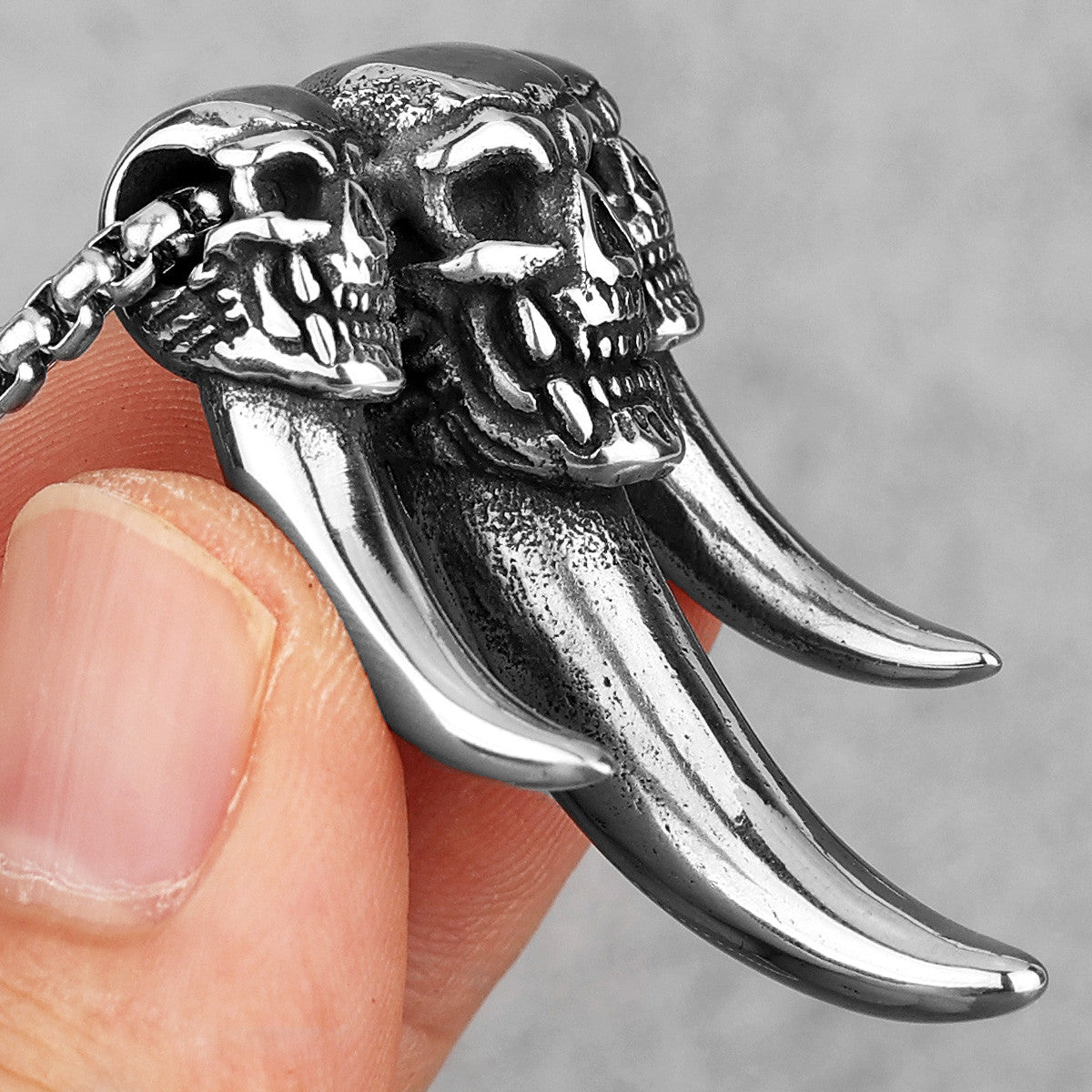 Mens 316L Stainless Steel Skull Tooth Trophy No Fade Pendant Chain Necklace