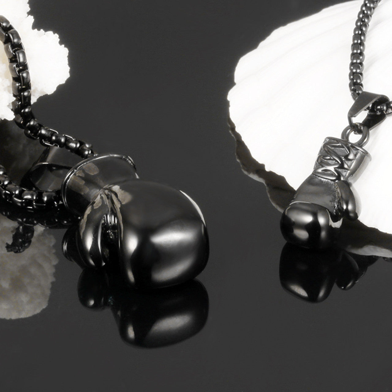 Couples Lovers No Fade Stainless Steel Boxing Gloves Hip Hop Workout Fit Pendants