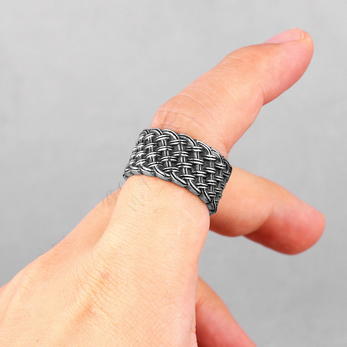 Mens Couples No Fade Stainless Steel Interweaving Love Casual Street Wear Rings