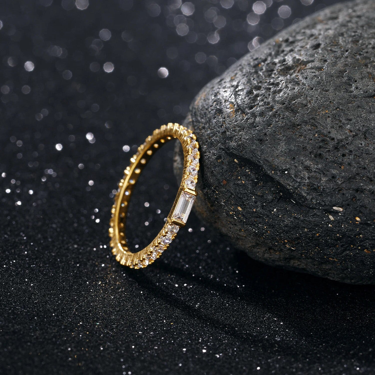 Ladies Center Baguette Prong Set 18k Yellow White Gold Luxury Rings