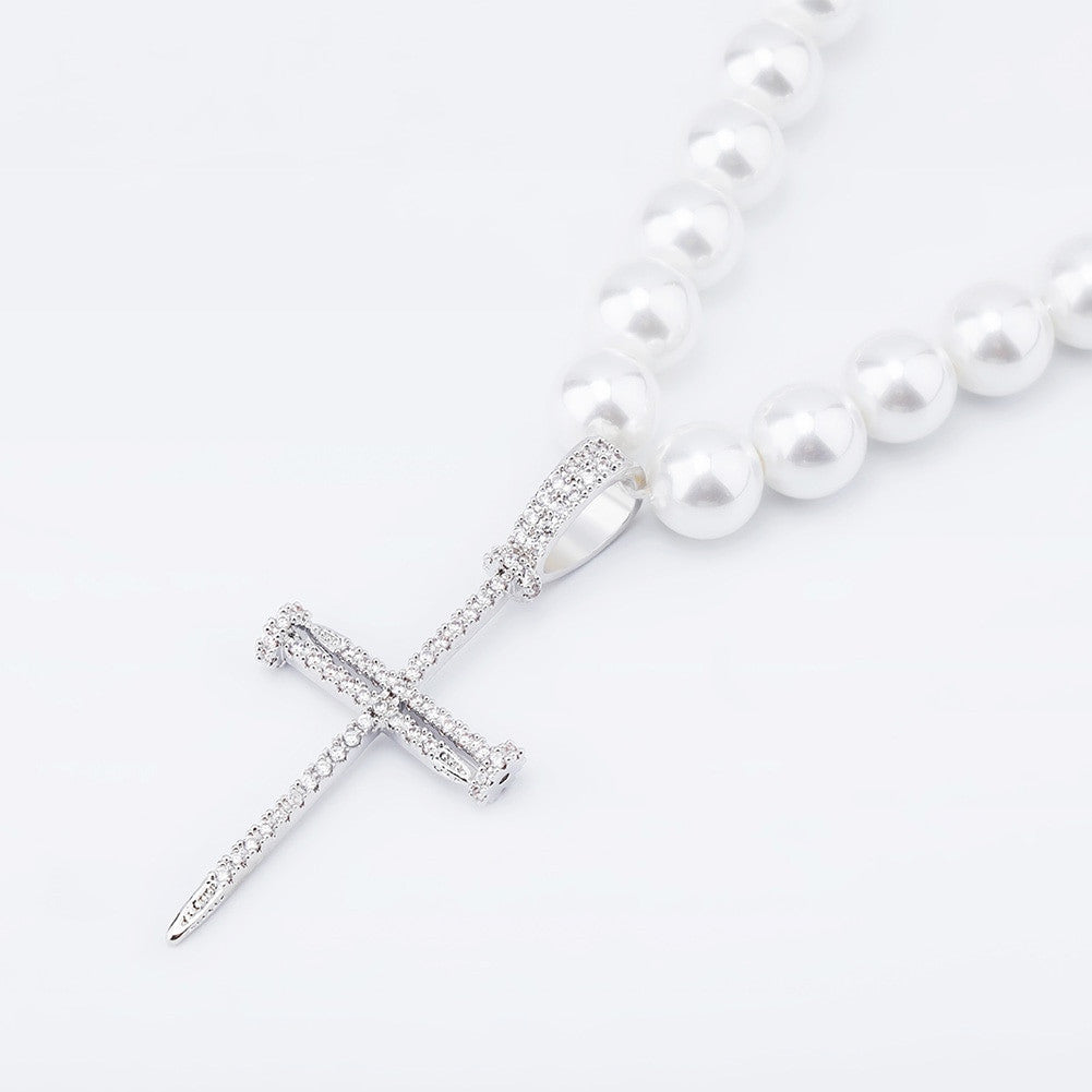 Ladies High Fashion Vintage Look White Pearl Necklace Flooded Ice Butterfly Pendant Charm