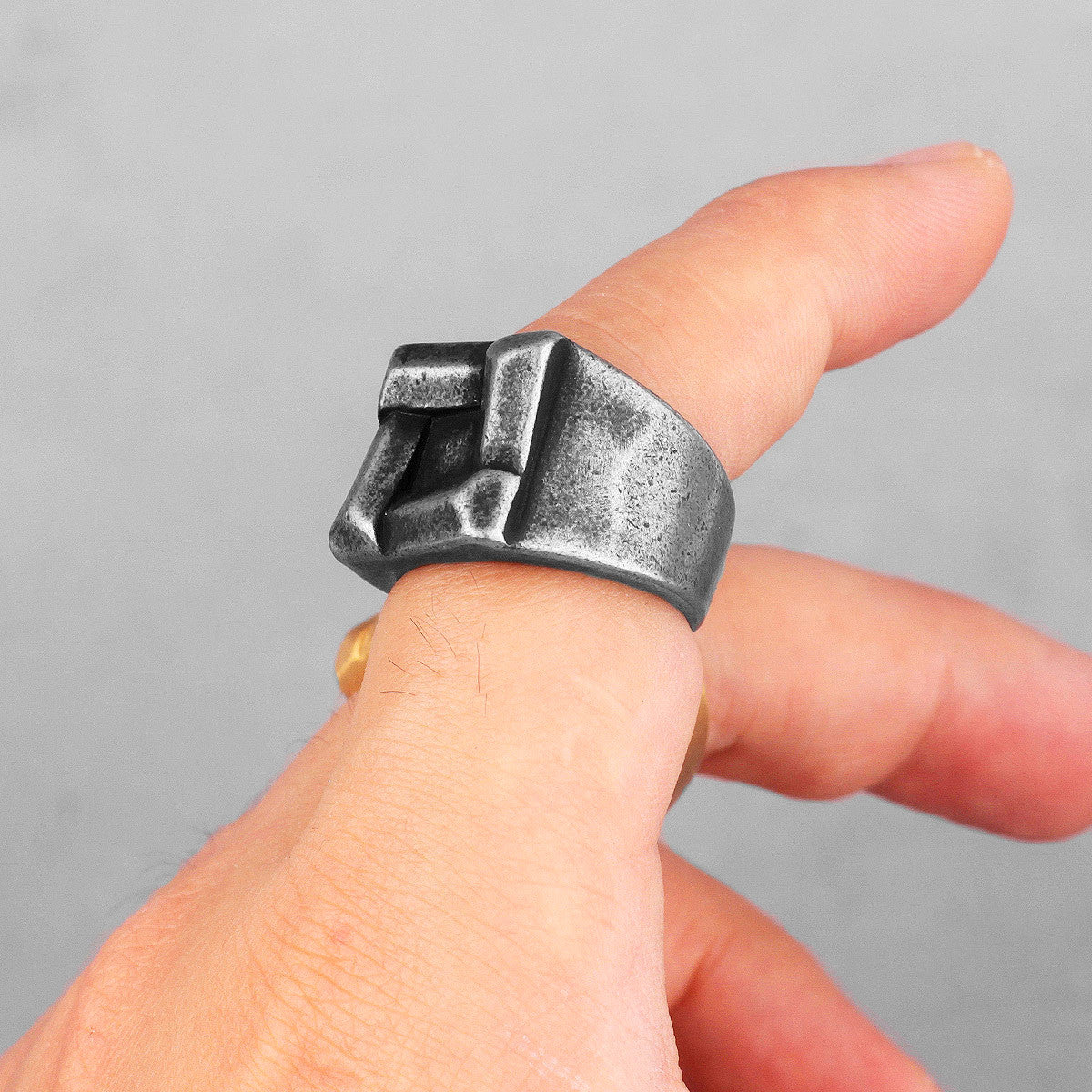 Mens Retro Designer Yotsubashi No Tarnish Stainless Steel Unique Square Street Wear Rings
