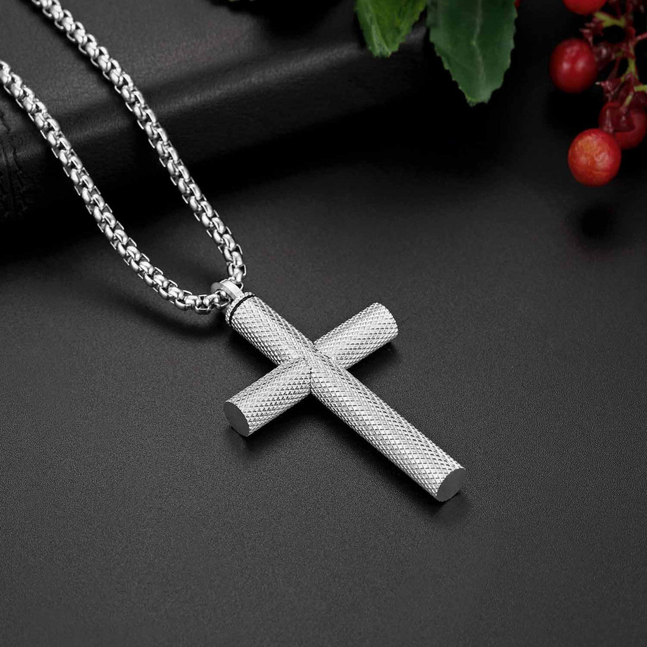 Men's No Fade Stainless Steel Cylinder Cross Pendant Chain Necklace