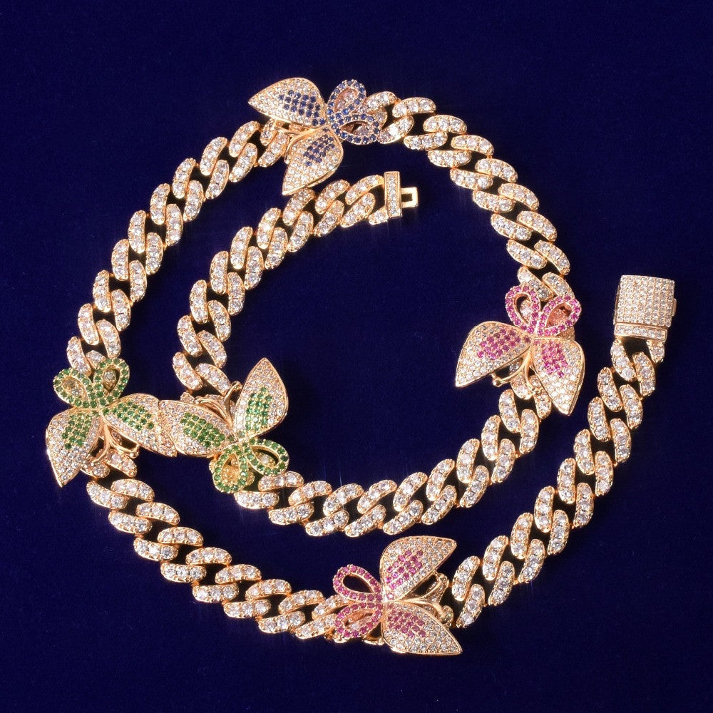 18k Gold Sexy Ladies Butterfly Necklace