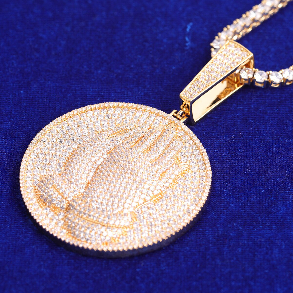 Golden Grace Medallion | Prayer Hands Hip Hop Iced Pendant