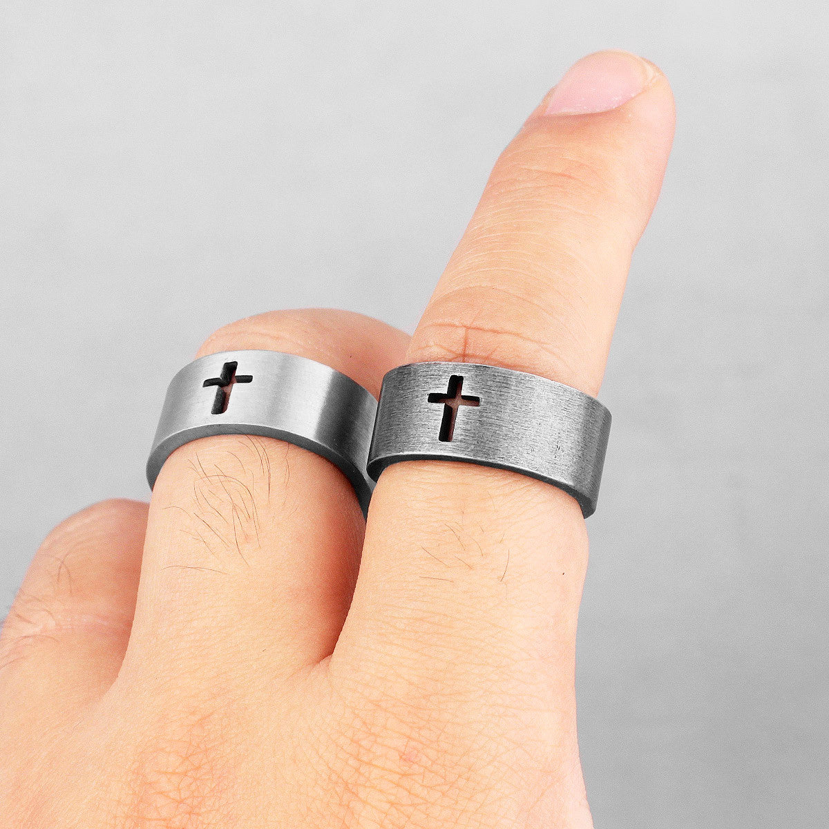 Mens 316L Stainless Steel Cross Crown No Fade Street Wear Rings