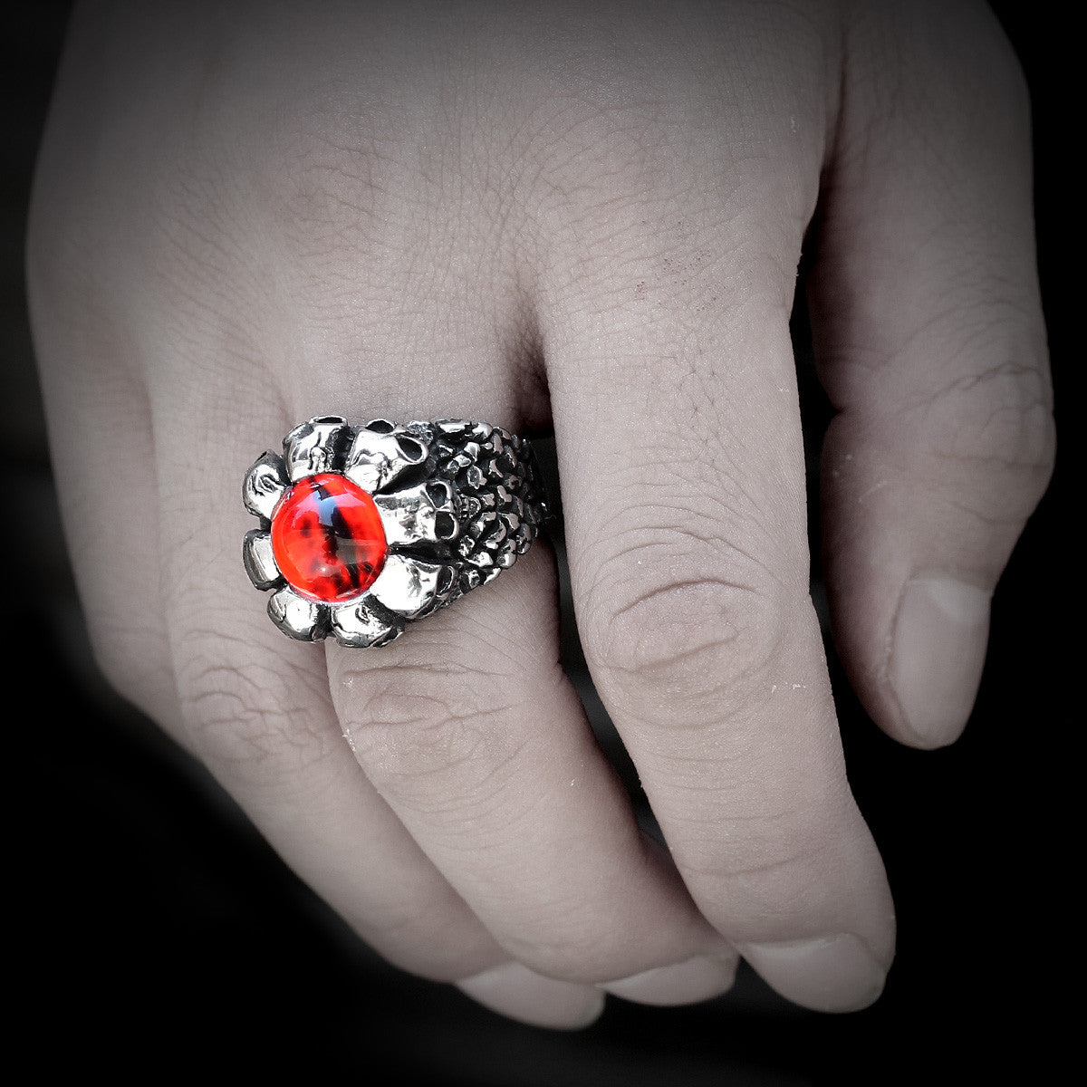 Men's Solid No Fade 316L Stainless Steel Red Devils Eye Skulls Street Wear Rings