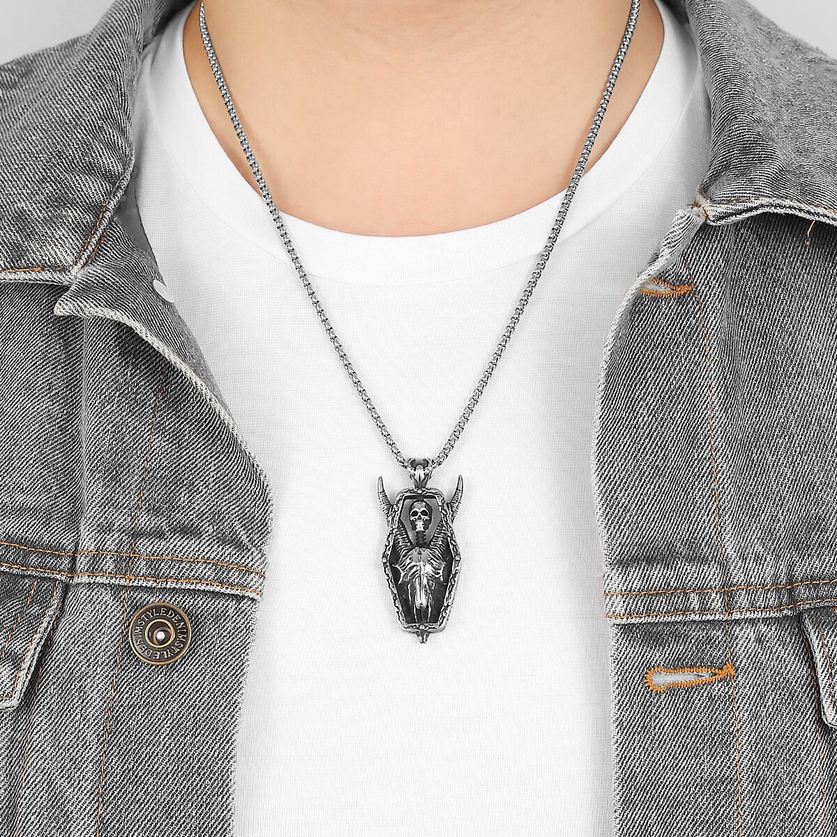Infernal Horns | No Fade Stainless Steel Long Horned Demon Skull Trophy Pendant