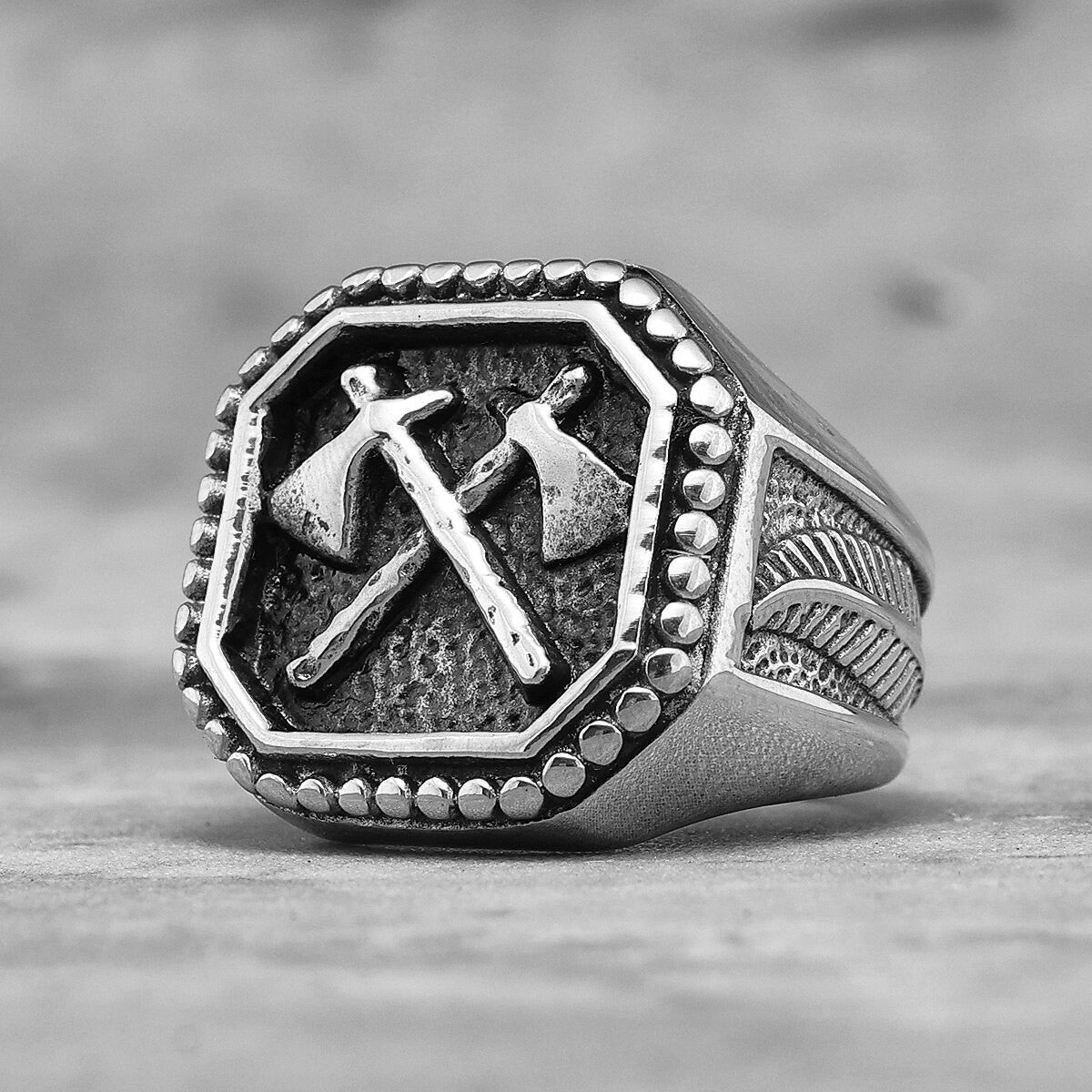 Mens No Fade Stainless Steel Double AXE Street Wear Unique Style Rings