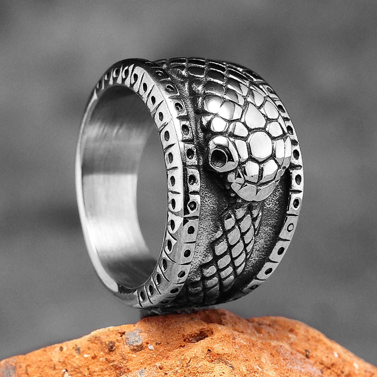 Mens Reptile Cobra Eternal Destruction No Fade Stainless Steel Street Style Rings