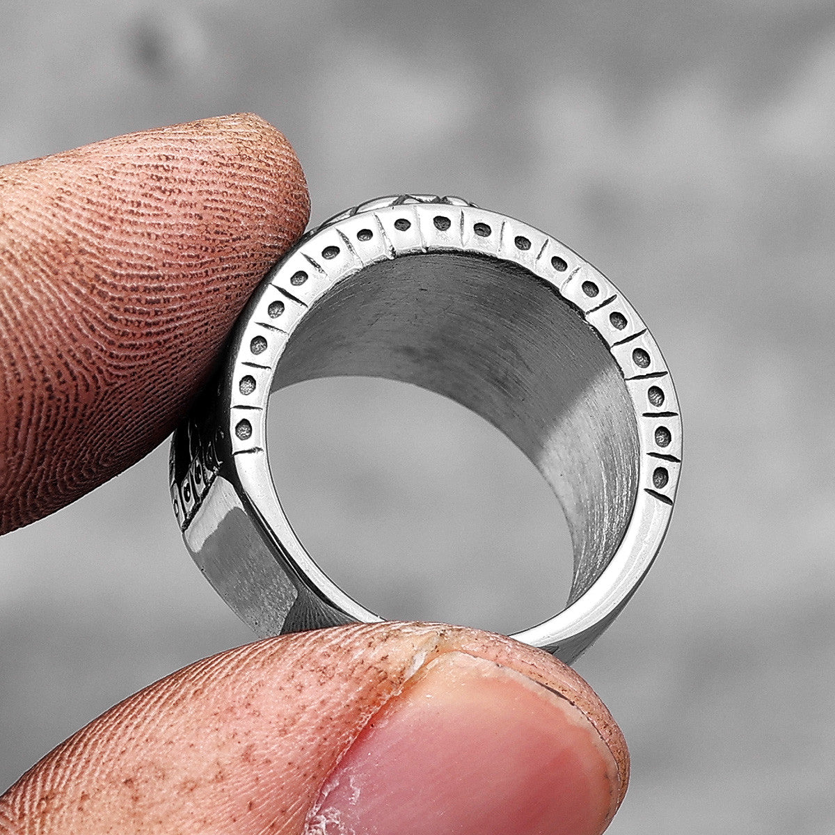 Mens Reptile Cobra Eternal Destruction No Fade Stainless Steel Street Style Rings