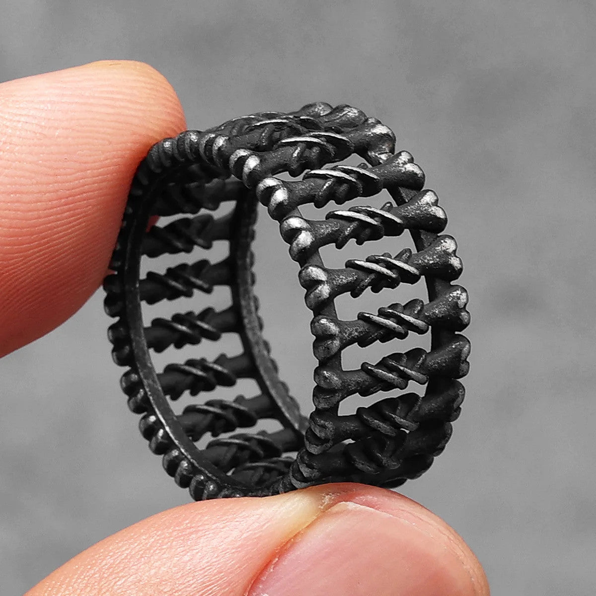 Bones | 316L No Fade Stainless Steel Retro Gothic Bone Yard Street Wear Rings