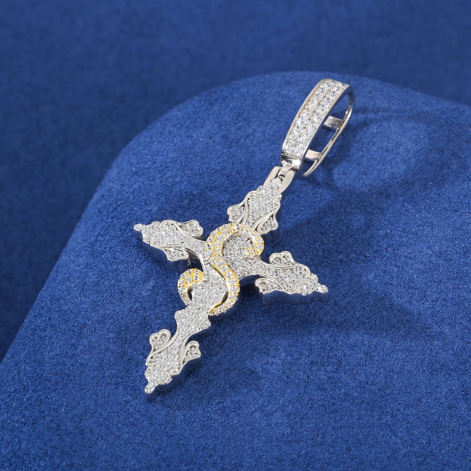 Serenity Cross | S925 Silver Moissanite Diamond Cross Of Peace Hip Hop Pendant Necklace