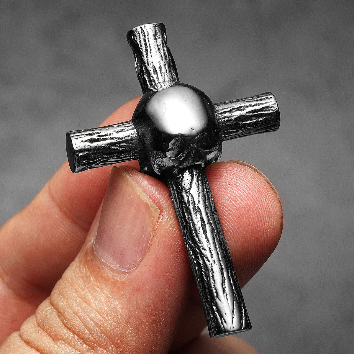 Unique Skull Cross | 316L No Fade Stainless Steel Hip Hop Streetwear Biker Cross Pendant