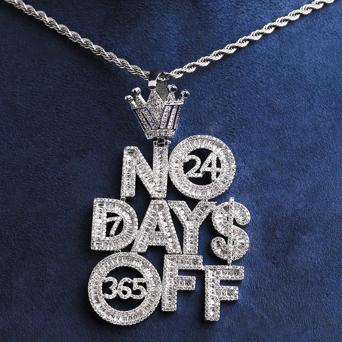 Hustlers Motto | VVS Diamond CZ Hip Hop No Days Of Iced Blinged Out Pendant