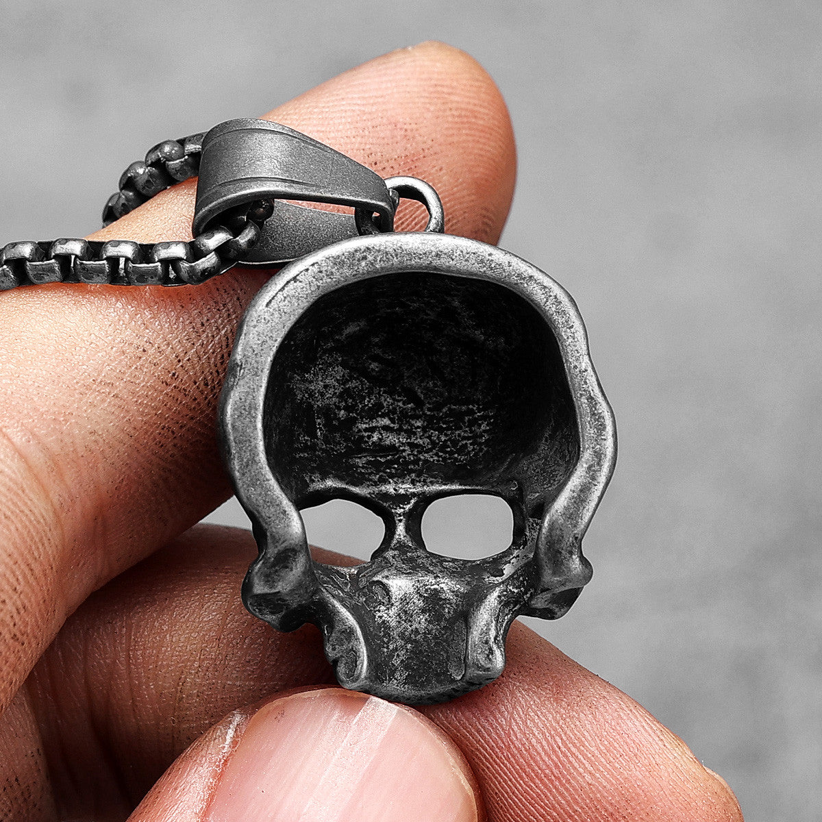 Men's Stainless Steel Black Skull Vintage Hip Hop Street Wear Pendant Chain Necklace