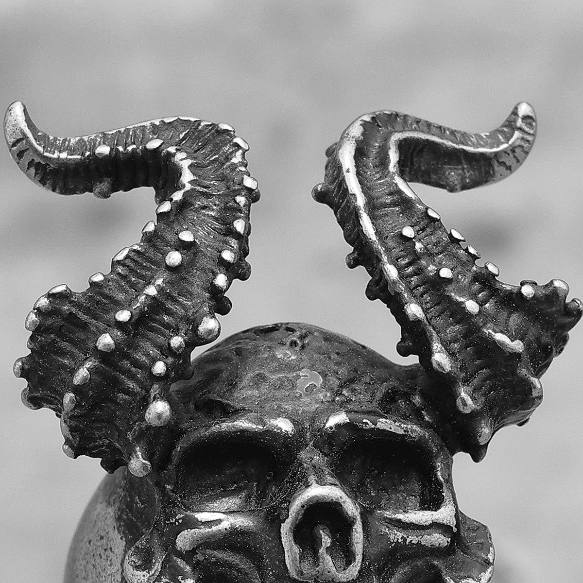 Vintage Black Maleficent 316L Stainless Steel Evil Skull Horn Men's Ring