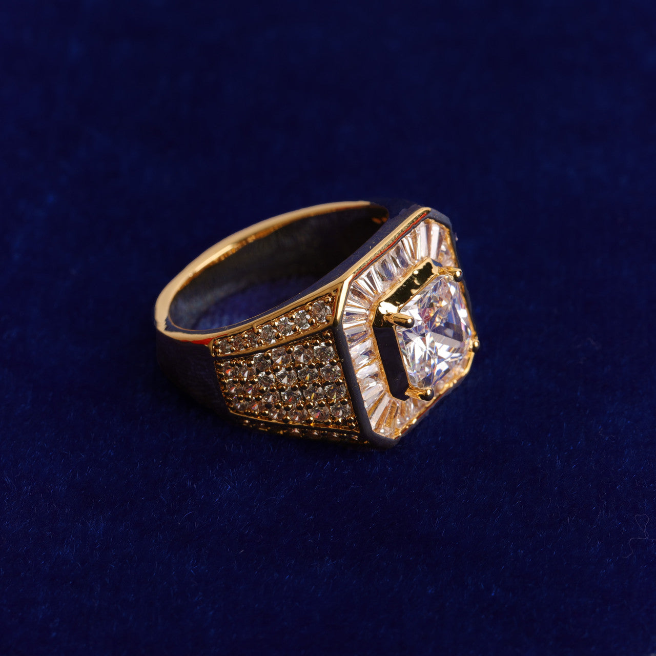 Street Royalty | VVS Diamon CZ 4 Prong Set Baguette Hip Hop Center Stone Iced Rings