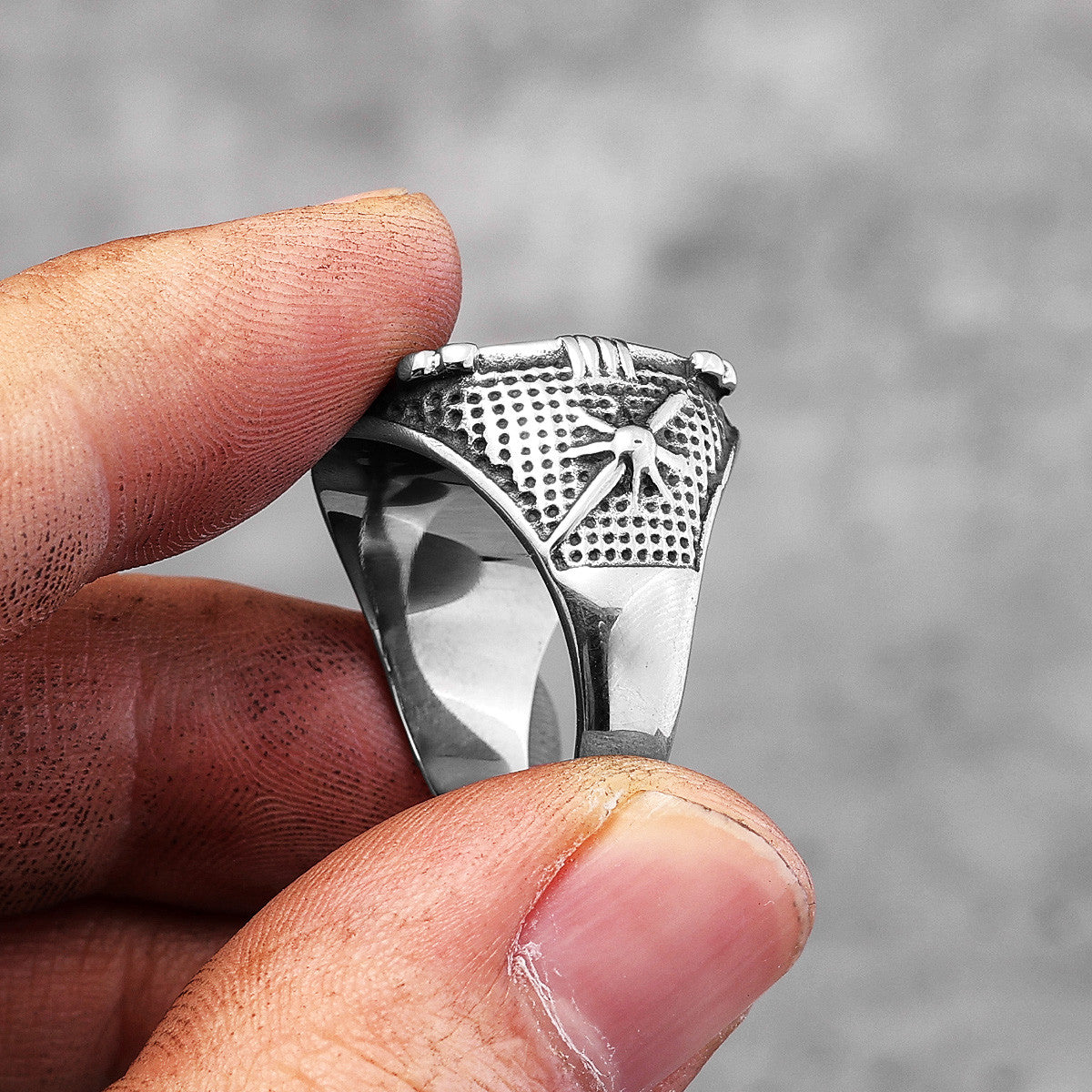 Mens 316L Stainless Steel Dominant Leader Compass Street Wear Rings