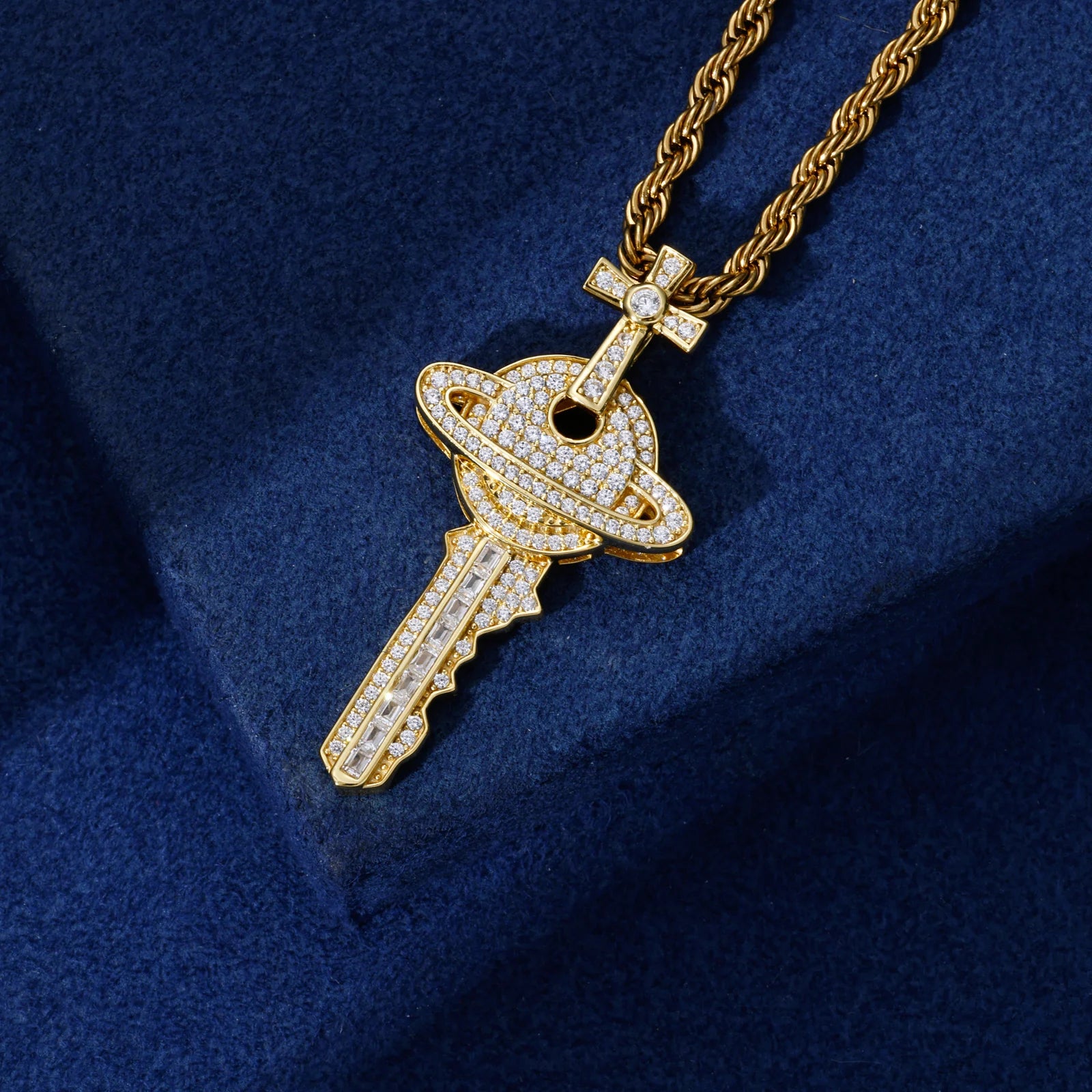 The Master Key | Hip Hop VVS Moissanite Diamond 925 Silver Cross Saturn Key Pendant
