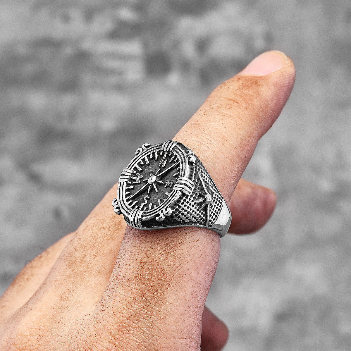 Mens 316L Stainless Steel Dominant Leader Compass Street Wear Rings
