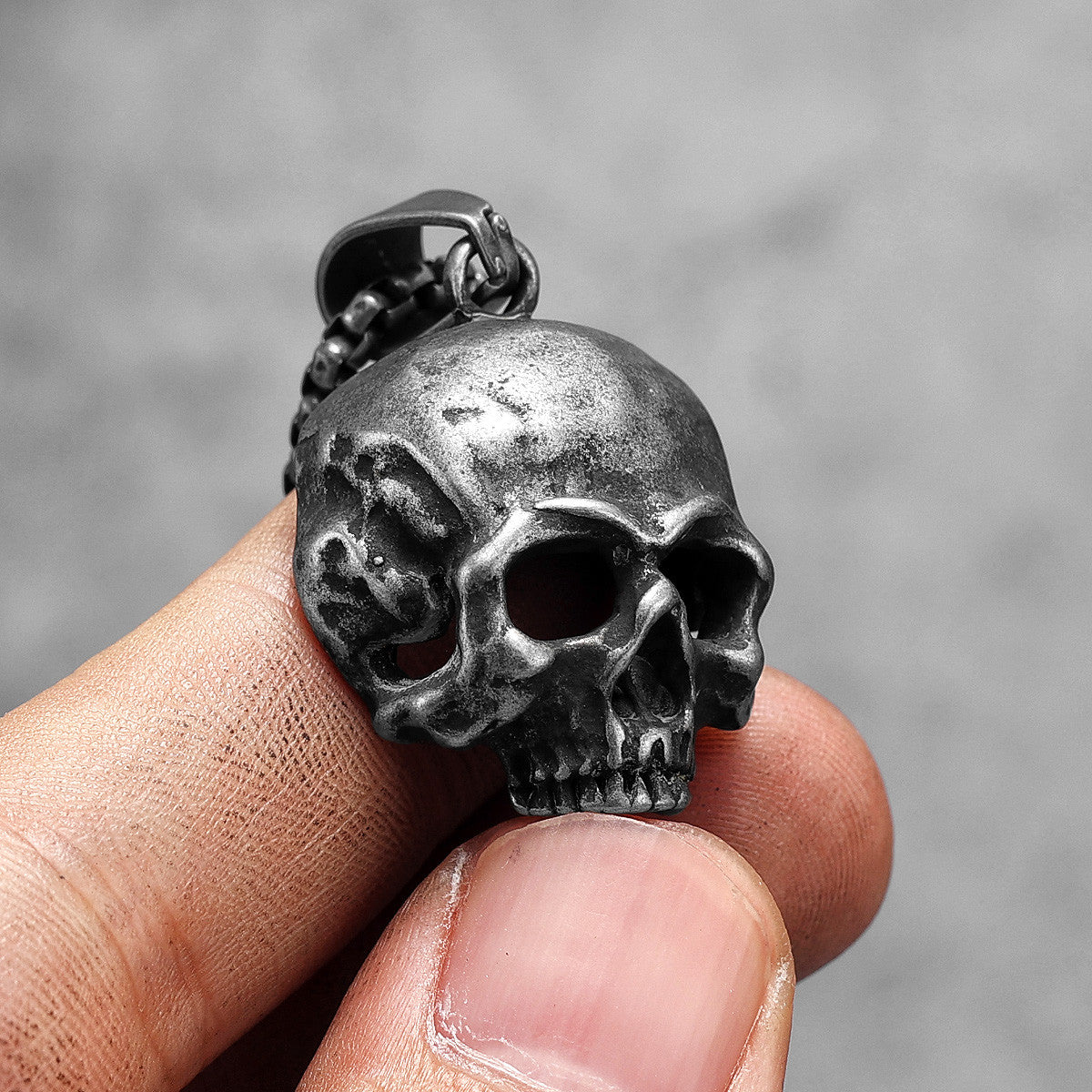 Men's Stainless Steel Black Skull Vintage Hip Hop Street Wear Pendant Chain Necklace