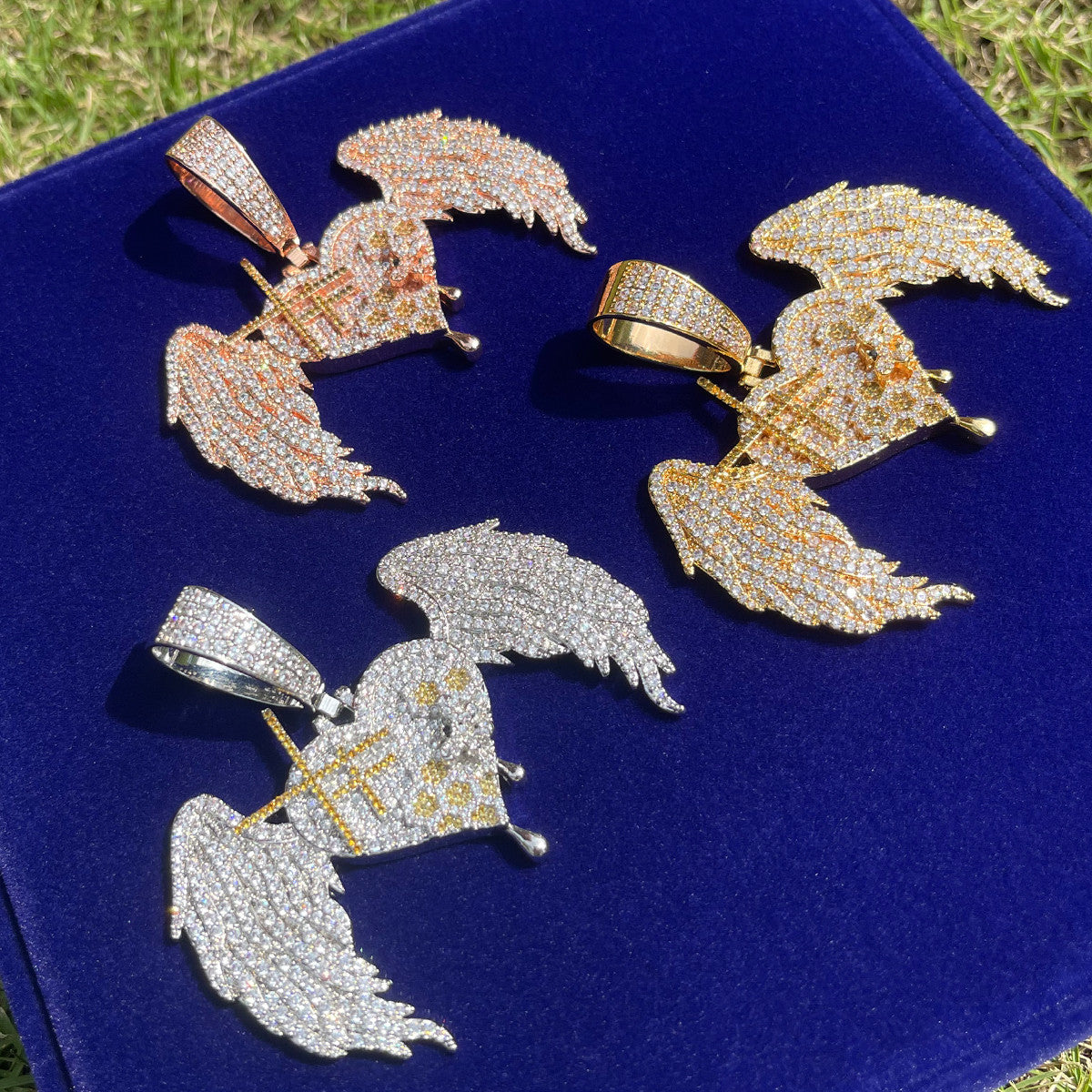 The SweetHeart | VVS Diamond CZ Honey Bee Drip Winged Heart Designer Necklace