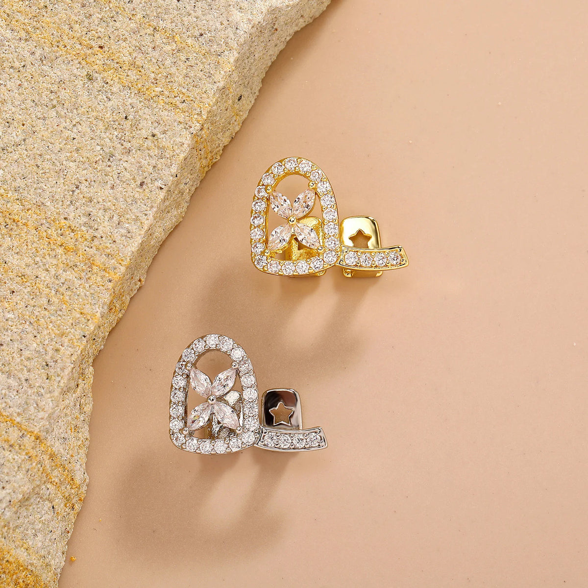 The Flower | Double Four-leaf Flower Iced Blinged Out Hollow Horizontal Bar Tooth Grillz