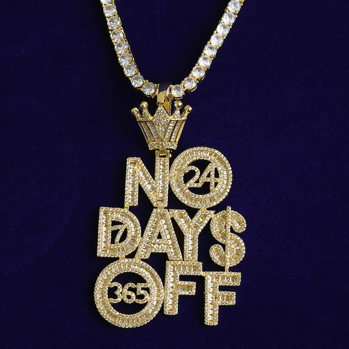 Hustlers Motto | VVS Diamond CZ Hip Hop No Days Of Iced Blinged Out Pendant