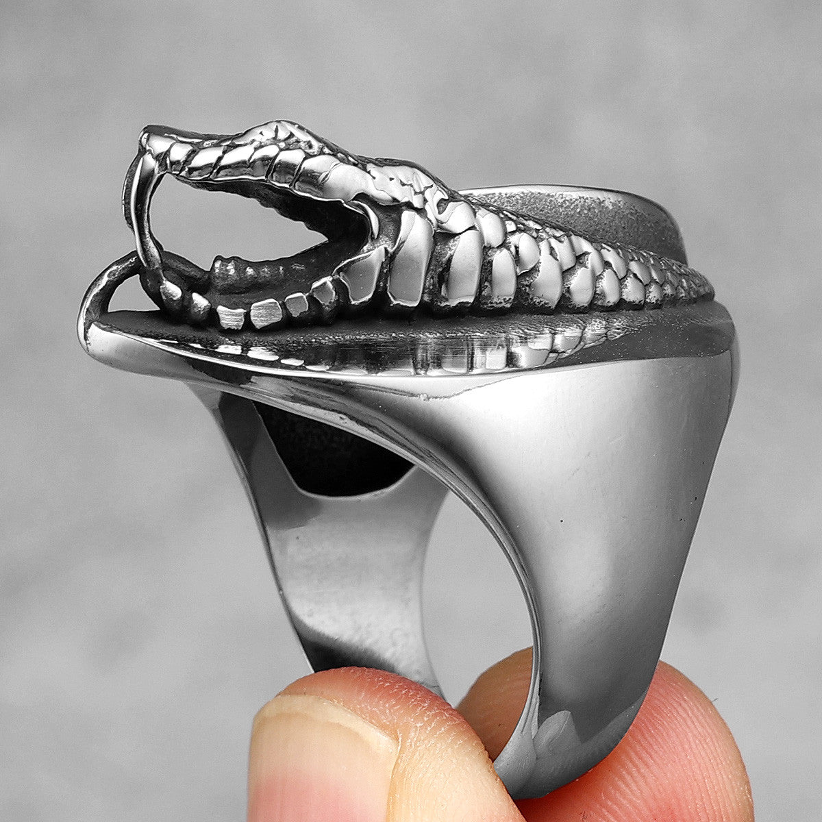 Viper | 316L Solid Stainless Steel Men's Unique Mysterious Personality Street Wear Rings