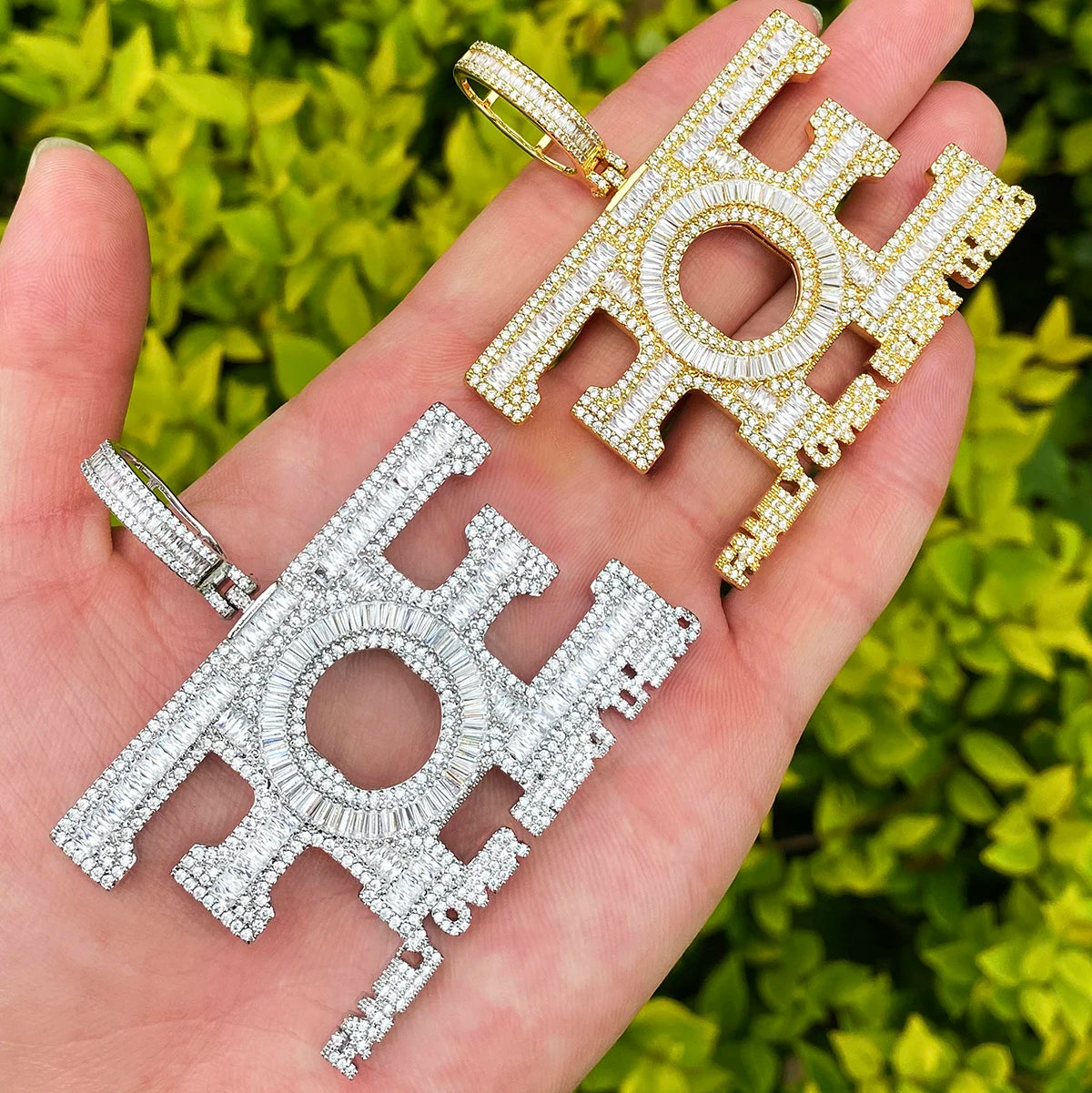 FOE | VVS Diamond CZ 5AA+ Family Over Everything Iced Hip Hop Pendant