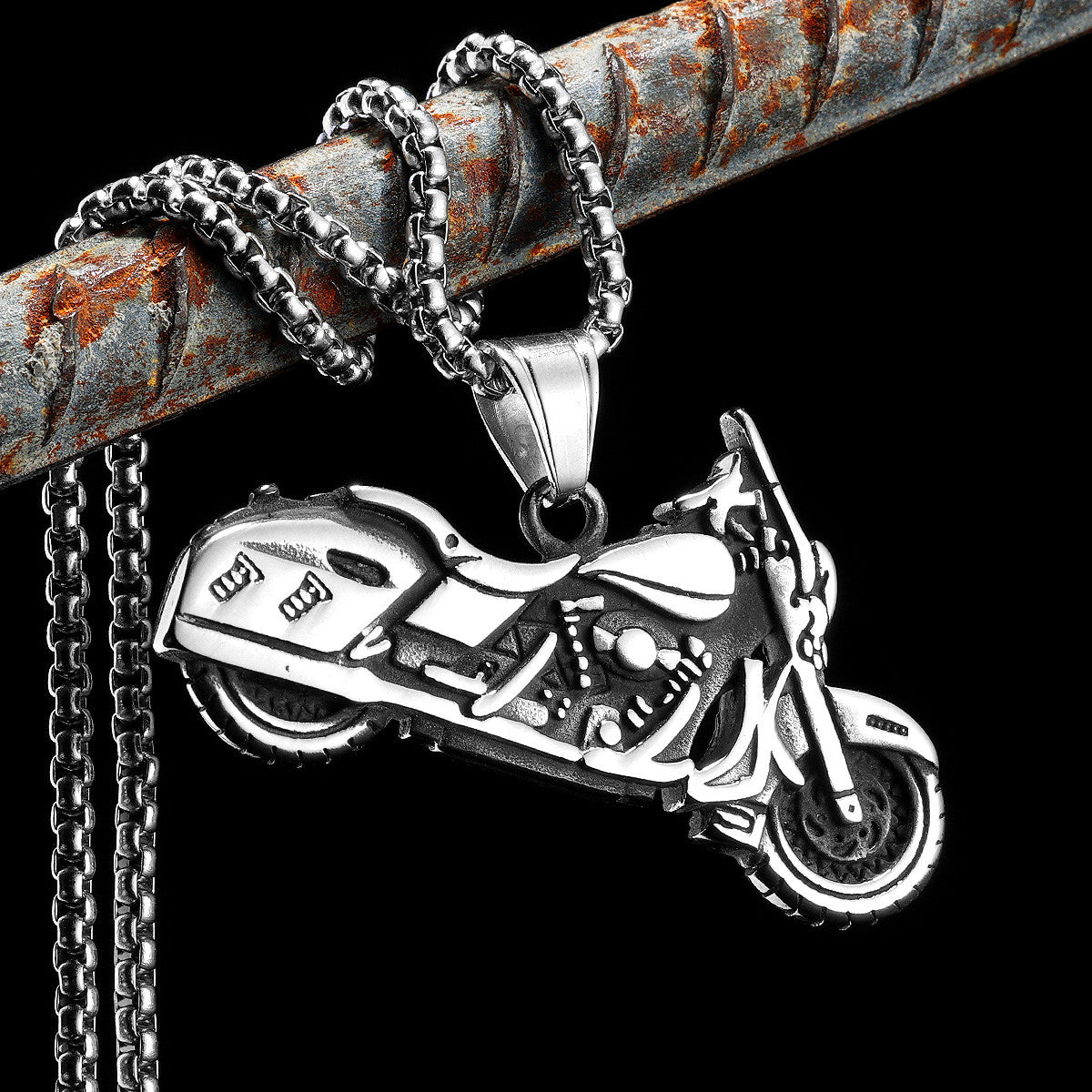 Mens Street Wear No Fade Stainless Steel Vintage Harley Cruiser Motorcycle Pendant Chain