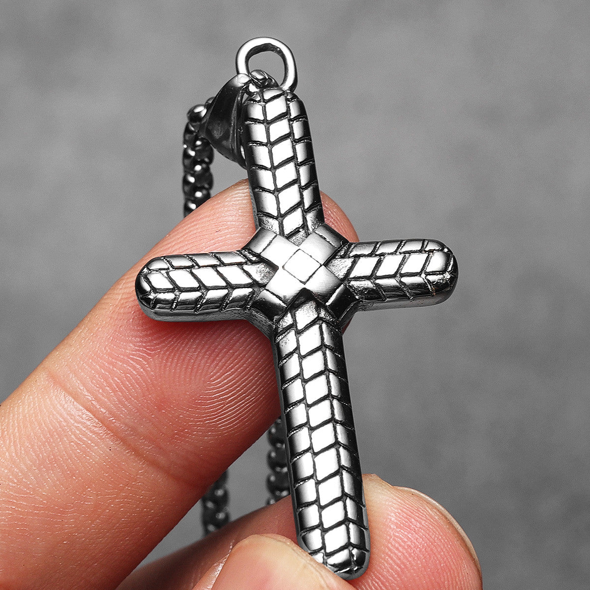 Snake Skin | Simple 316L No Fade Stainless Steel Ribbon Cross Pendant